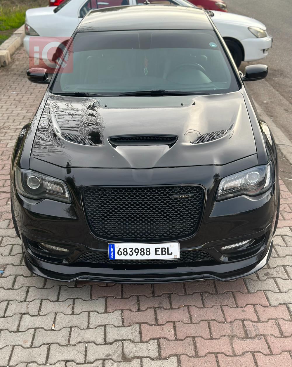 کرایسلەر 300